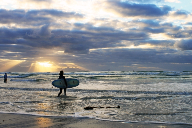 sun-up-surf